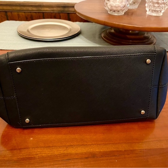 Kate Spade black satchel handbag. - Picture 2 of 5